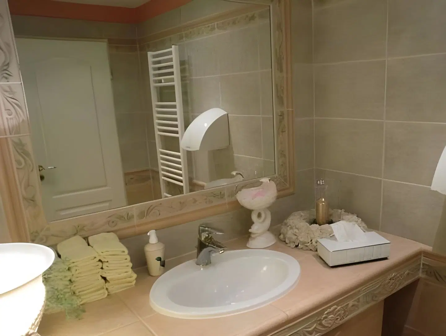 Hotel-Restaurant Dombäcker Badezimmer