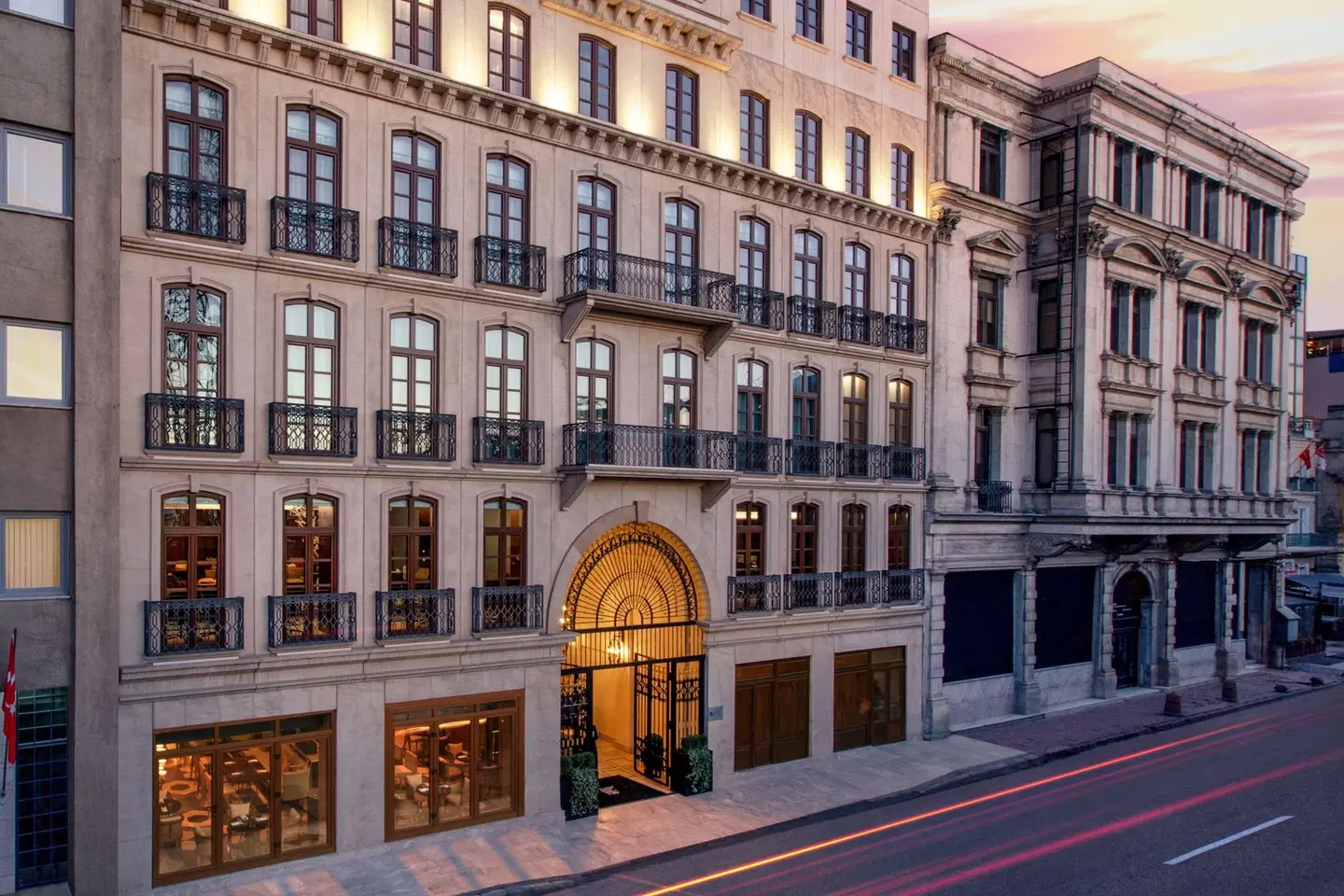 JW Marriott Istanbul Bosphorus EXTERIOR