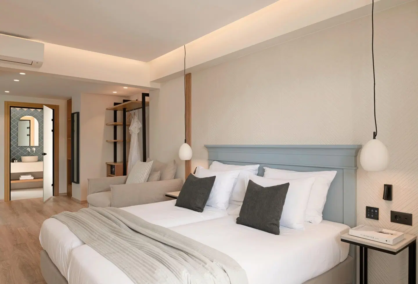 Ideon ROOM_EXAMPLE