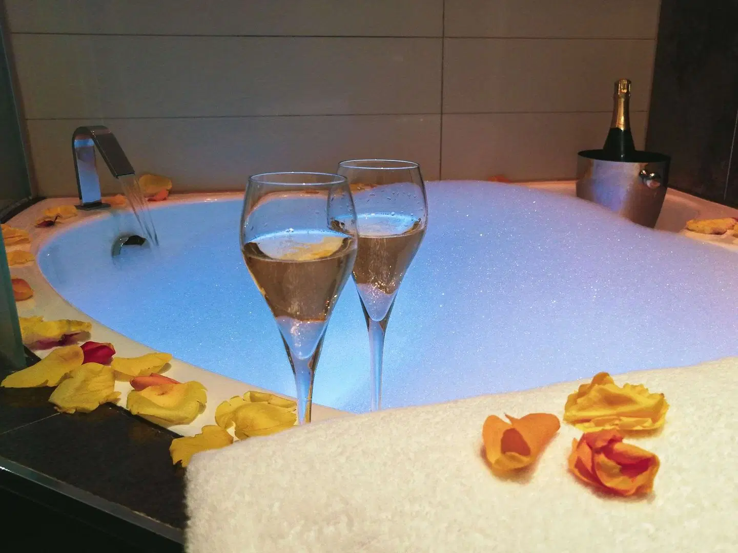 Secret De Paris HEALTH_BEAUTY
