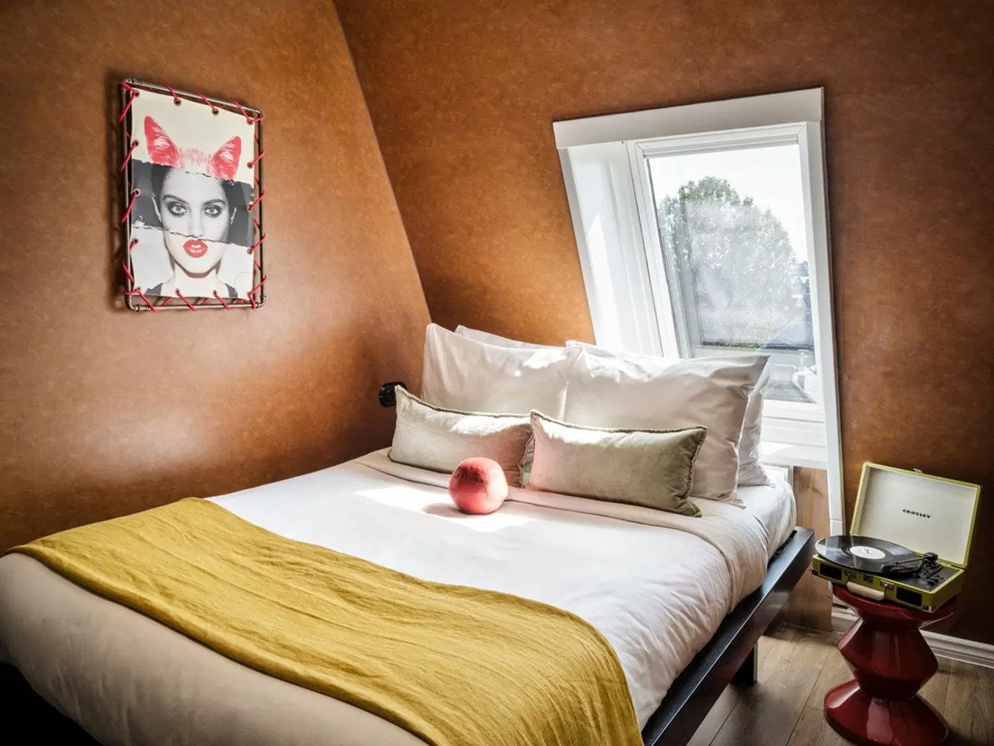 Max Brown Hotel Museum Square ROOM_EXAMPLE