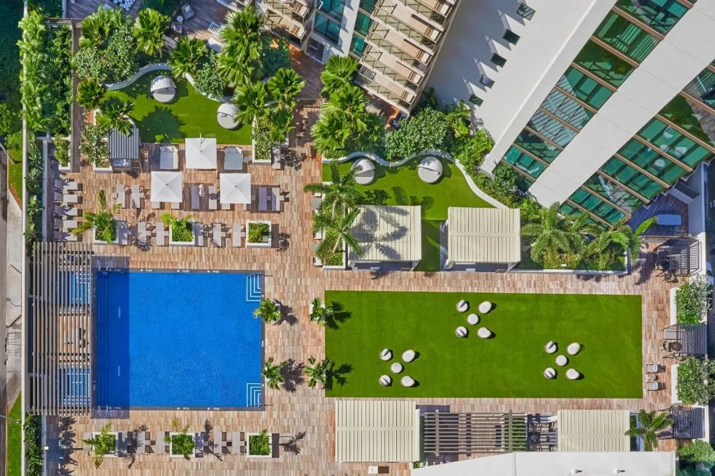 Renaissance Residences Oahu Honolulu MODEL_IMPRESSION