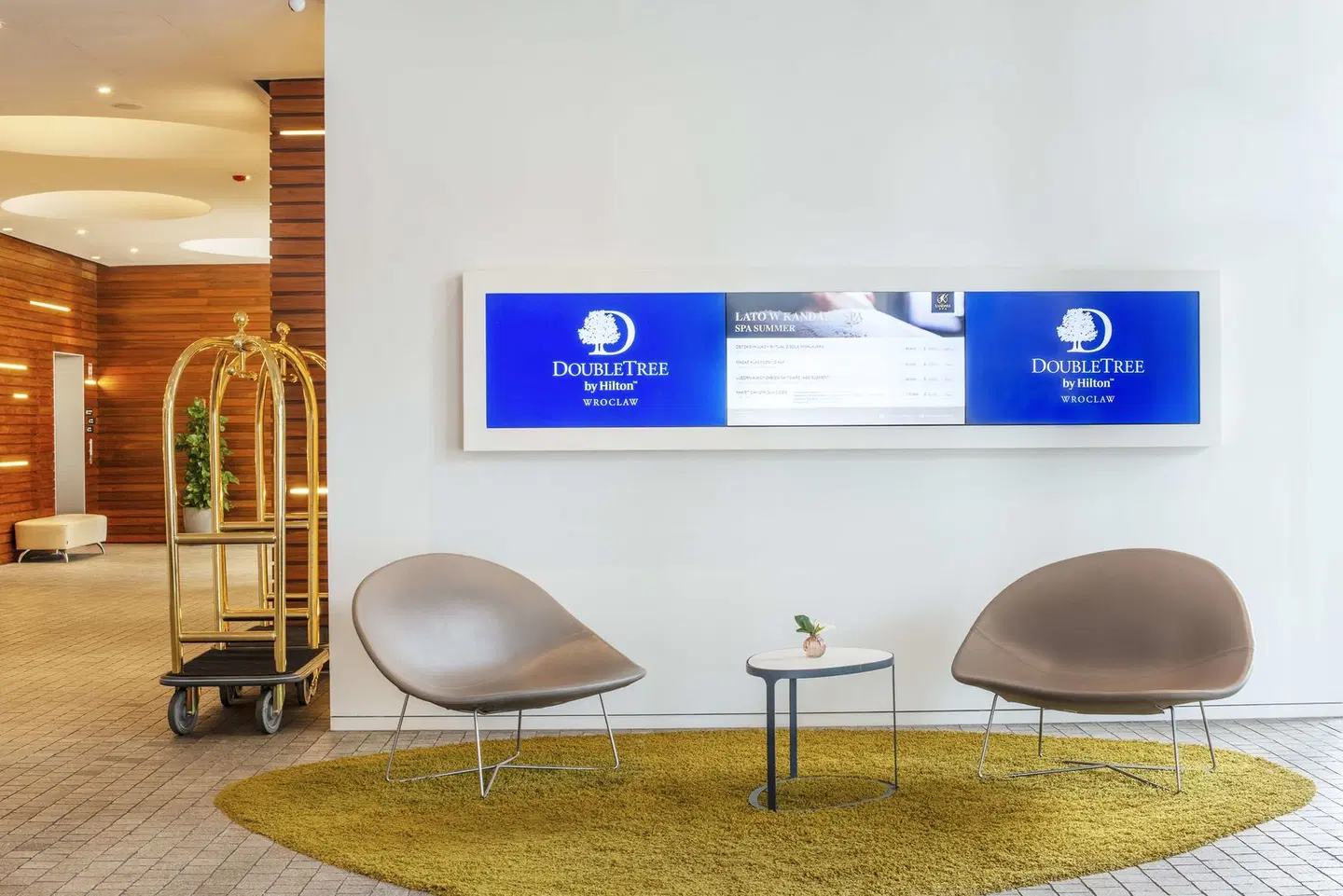 DoubleTree by Hilton Wroclaw ROOM_EXAMPLE