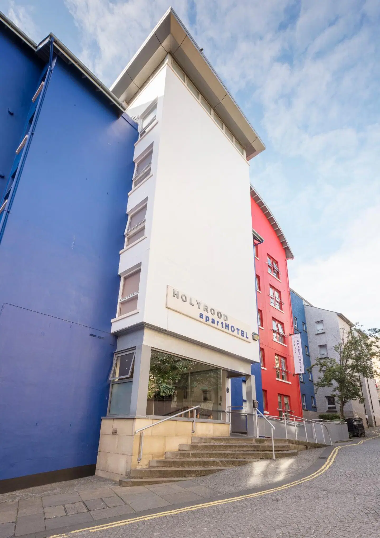 Holyrood Aparthotel EXTERIOR