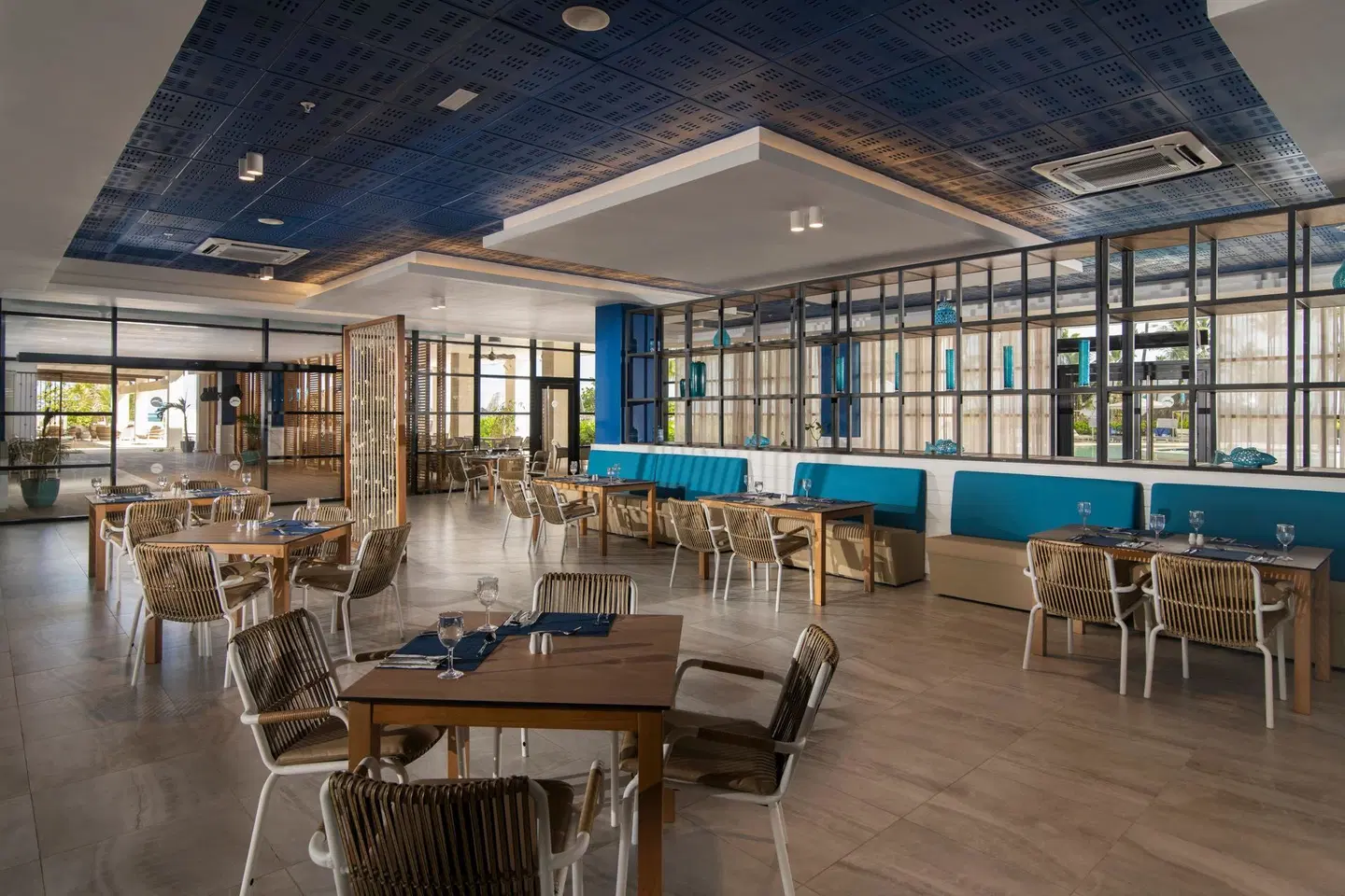 Serenade All Suites Adults Only Resort Restaurant
