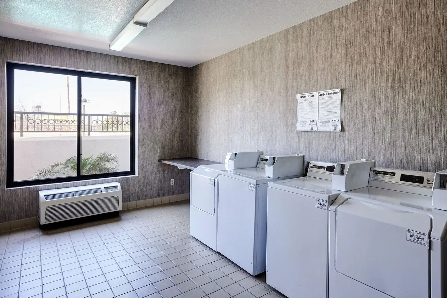 SpringHill Suites Phoenix Downtown ROOM_EXAMPLE