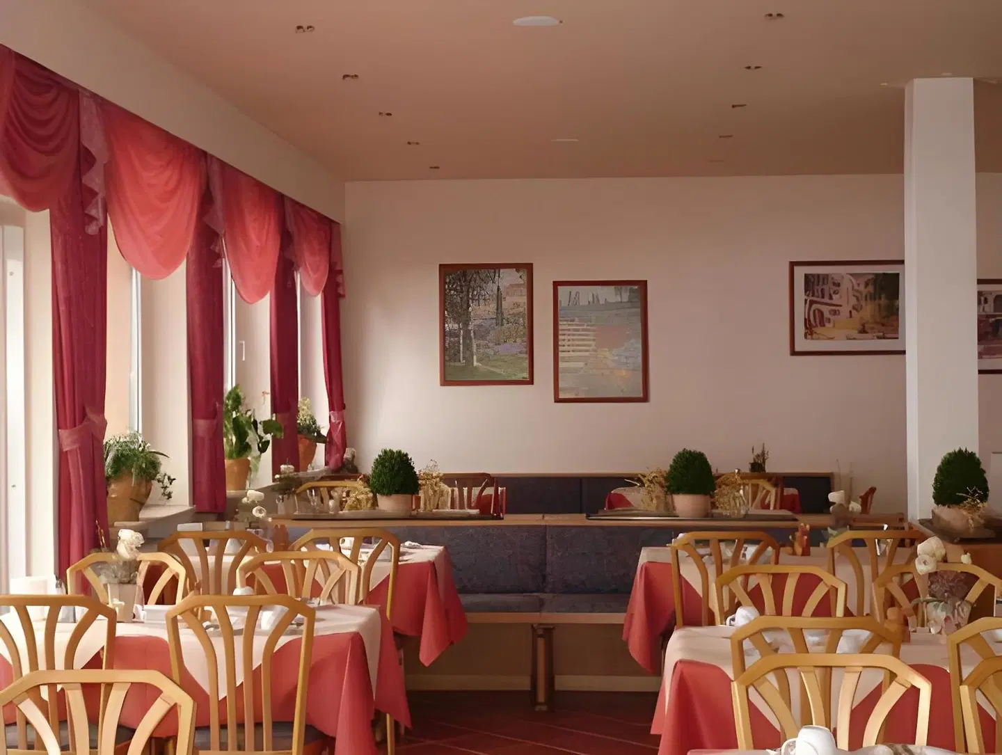 Tenner Restaurant