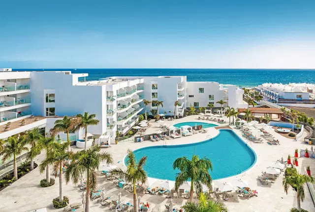 Lava Beach OUTDOOR_POOL