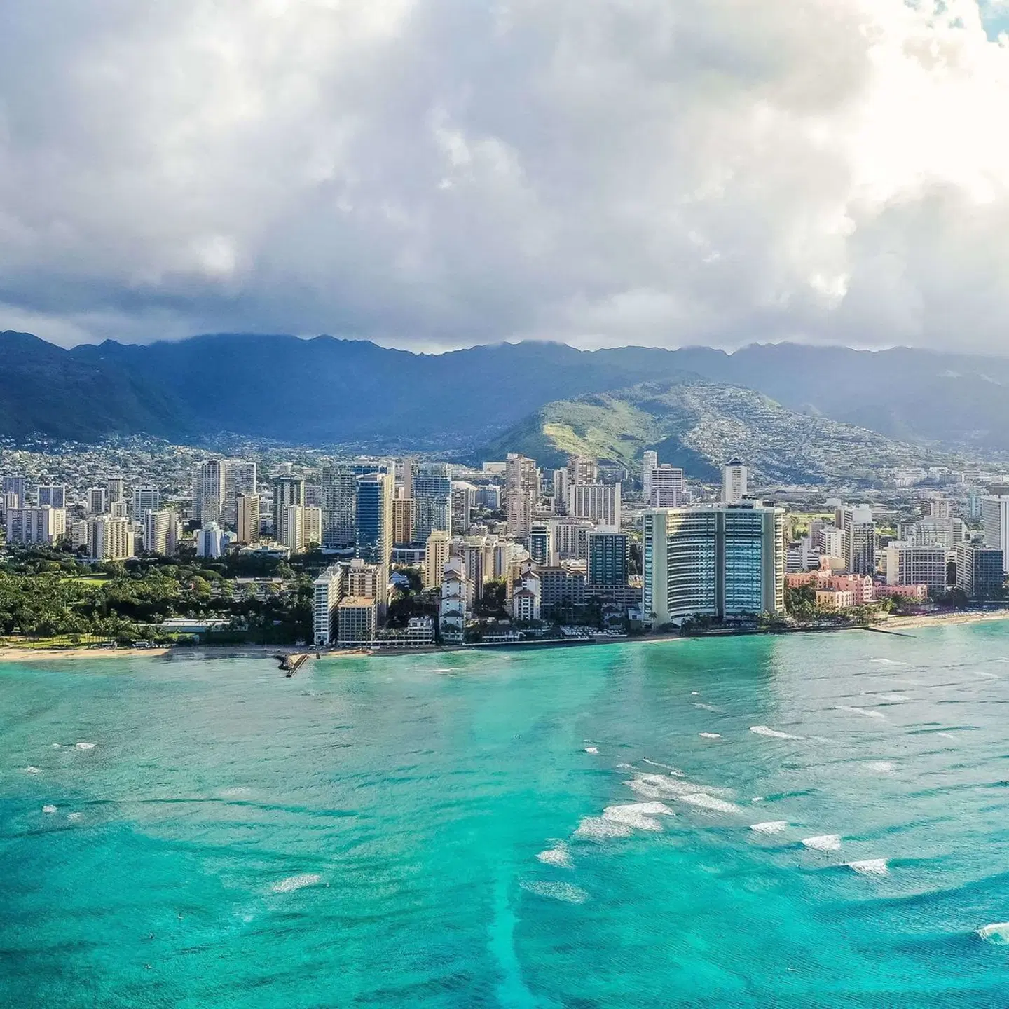 Embassy Suites by Hilton Waikiki Beach Walk LANDSCAPE