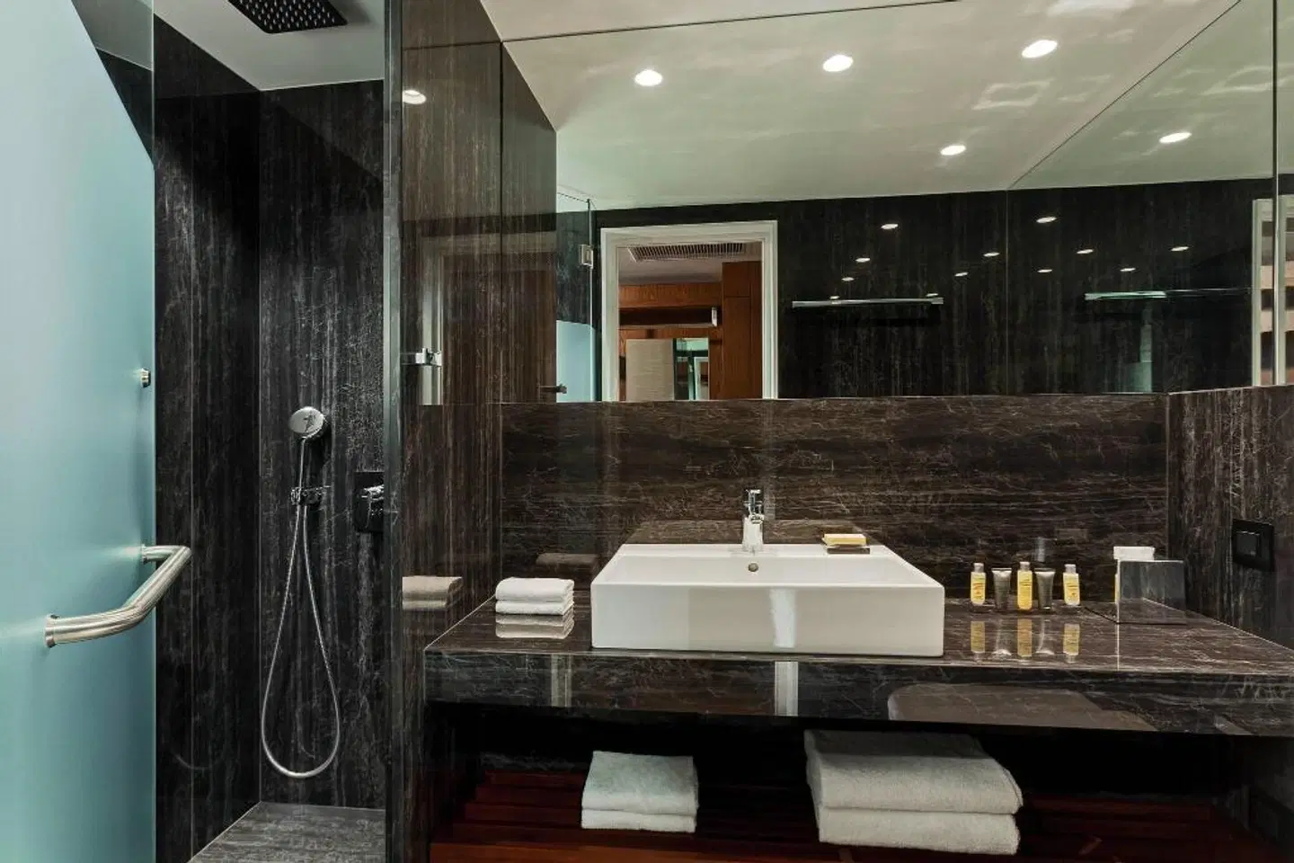 Athens Marriott Hotel Badezimmer