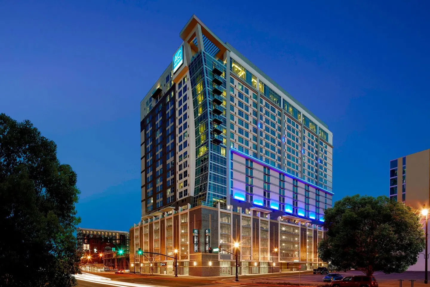 Residence Inn by Marriott Nashville Downtown/Convention Center EXTERIOR