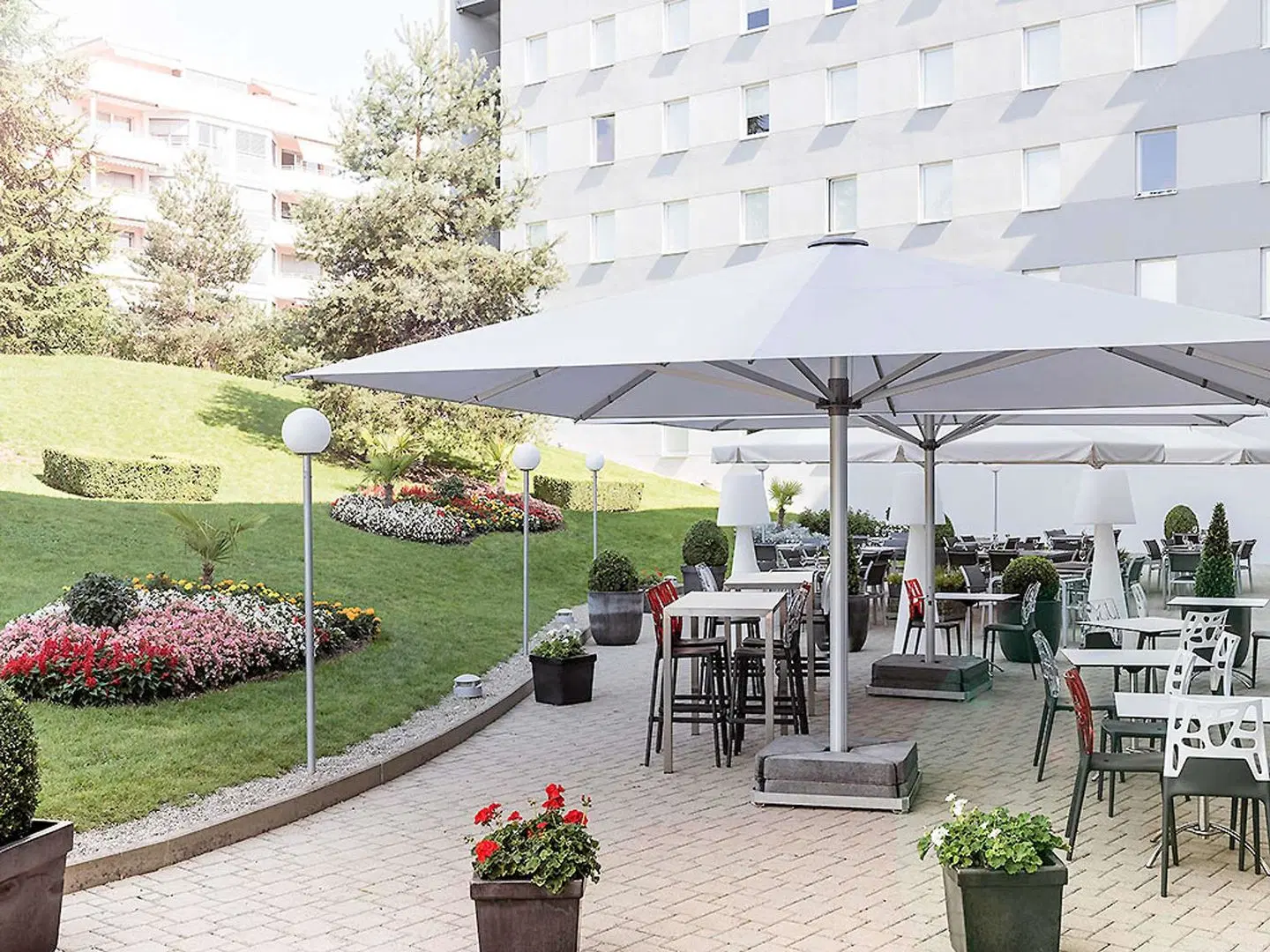 Novotel Suites Geneve Aeroport Hotel Terrasse