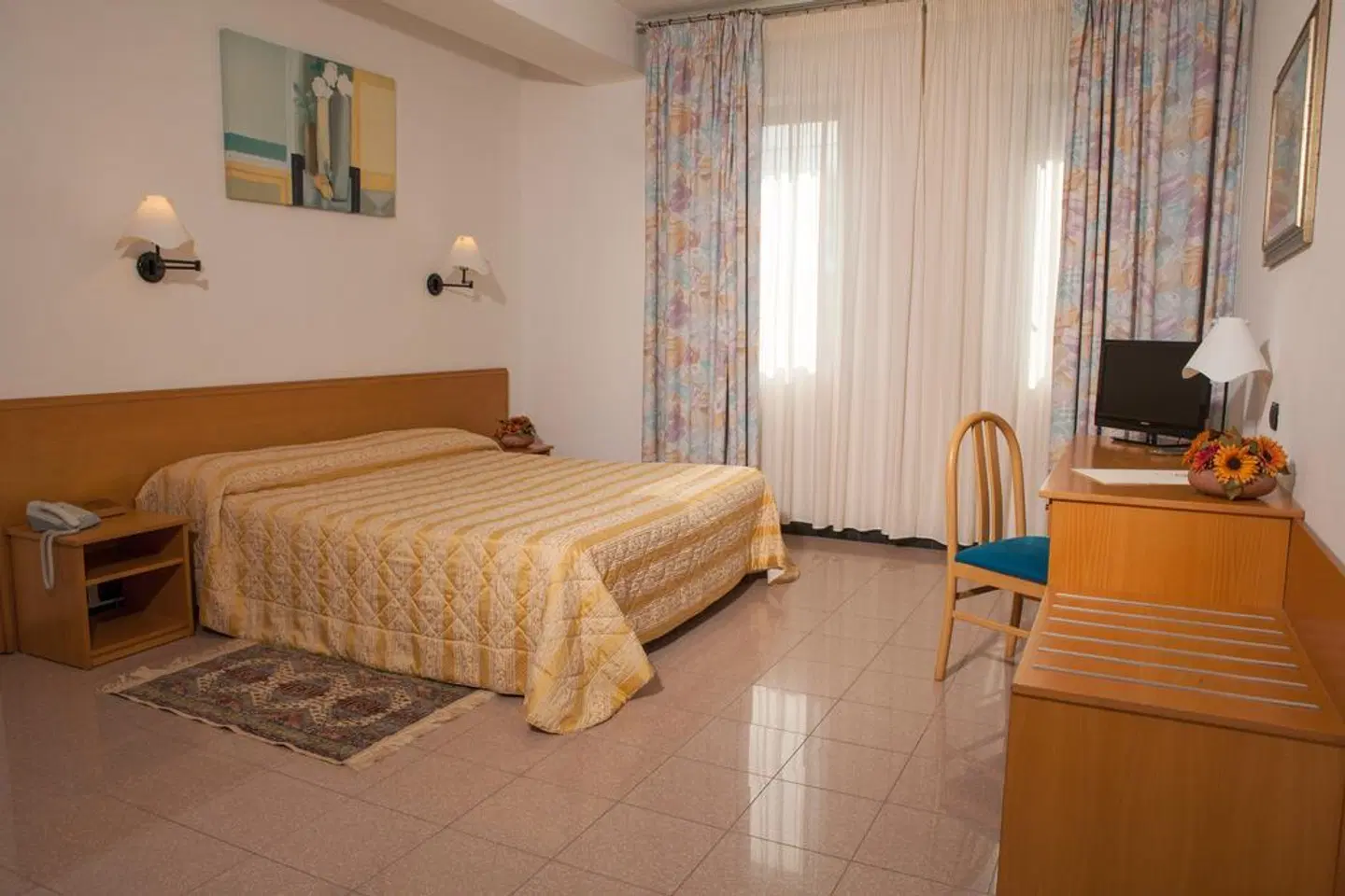 Astoria ROOM_EXAMPLE