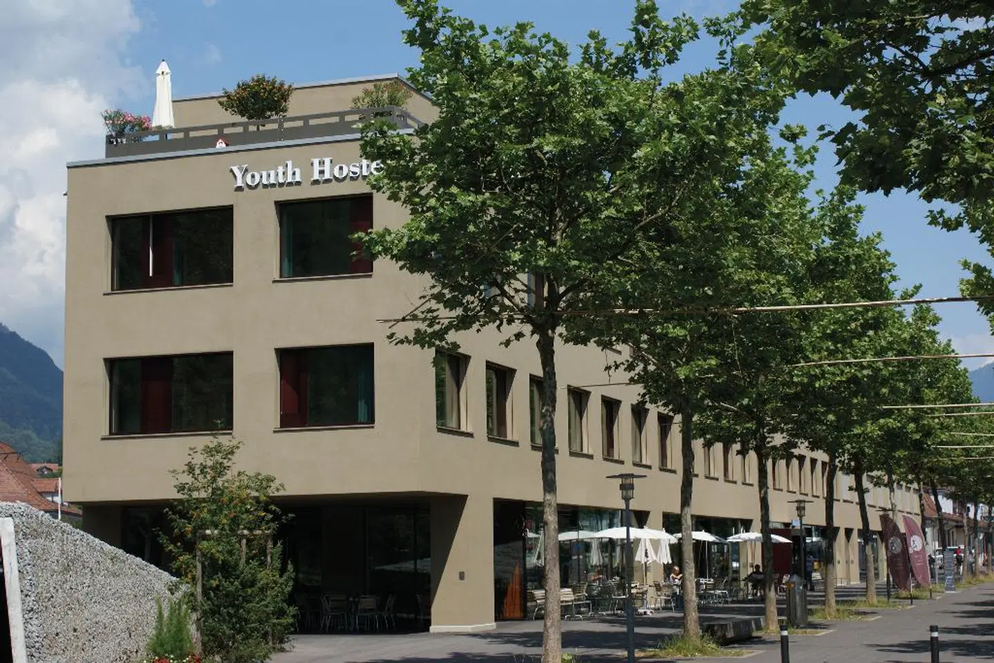 Youth Hostel Interlaken EXTERIOR