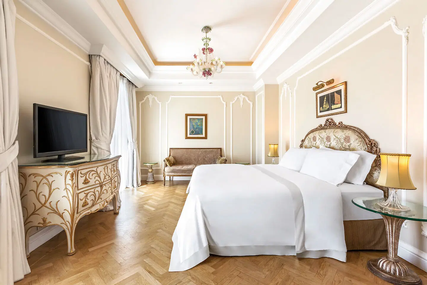 King George, a Luxury Collection Hotel ROOM_EXAMPLE