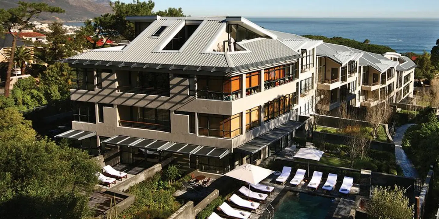 The Glen Apartments EXTERIOR