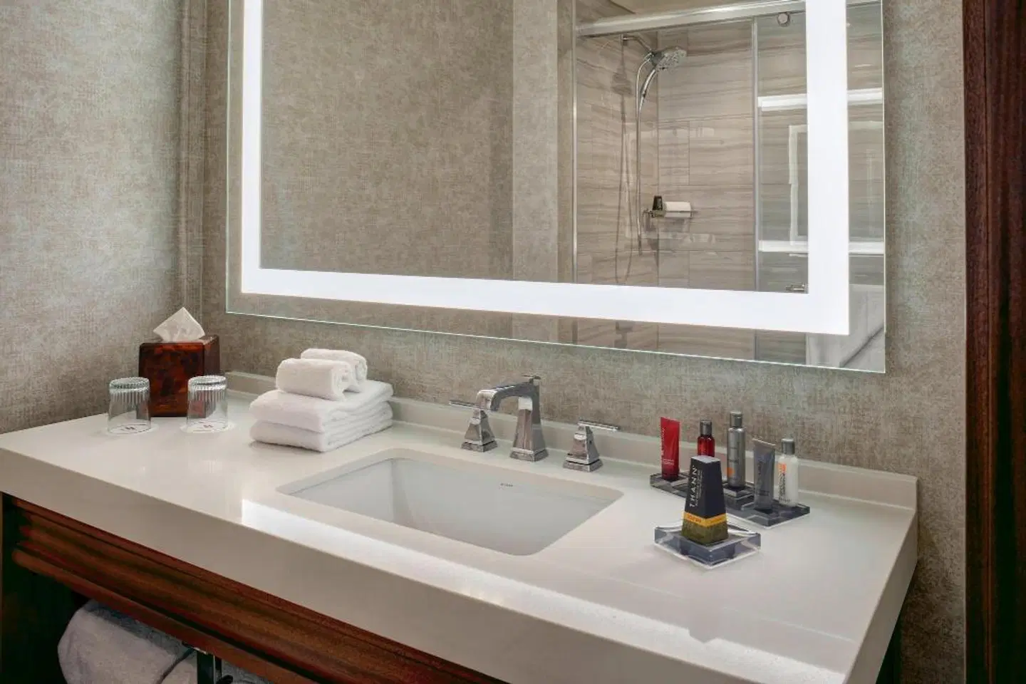 Detroit Marriott Southfield Badezimmer