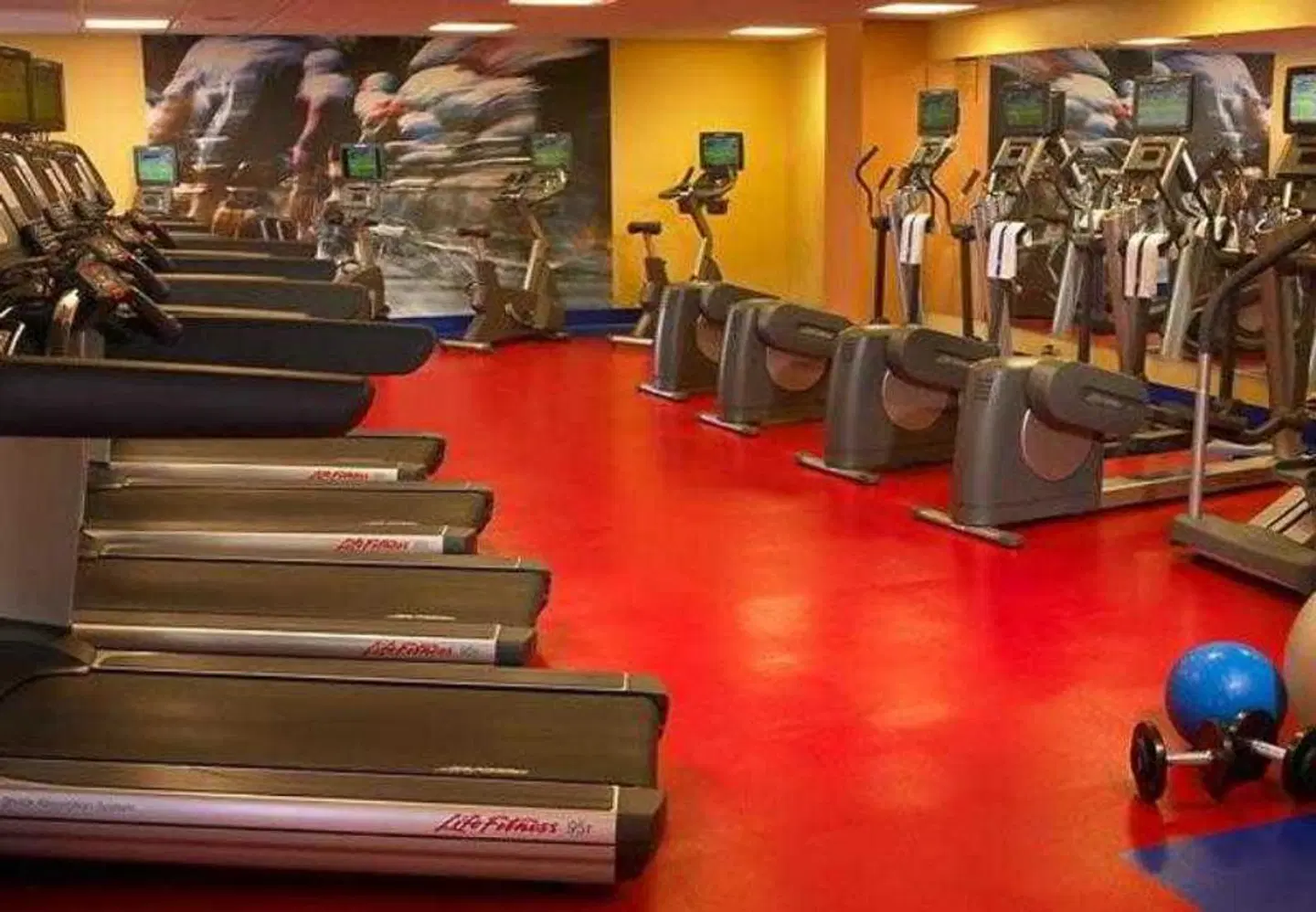 Courtyard by Marriott Detroit Downtown SPORTS_AND_LEISURE