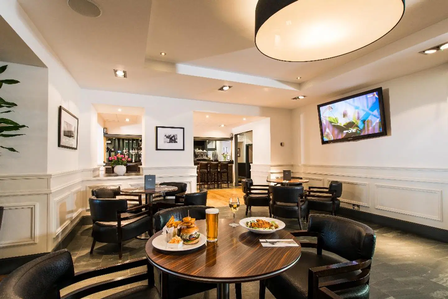 Leonardo Edinburgh Murrayfield Restaurant
