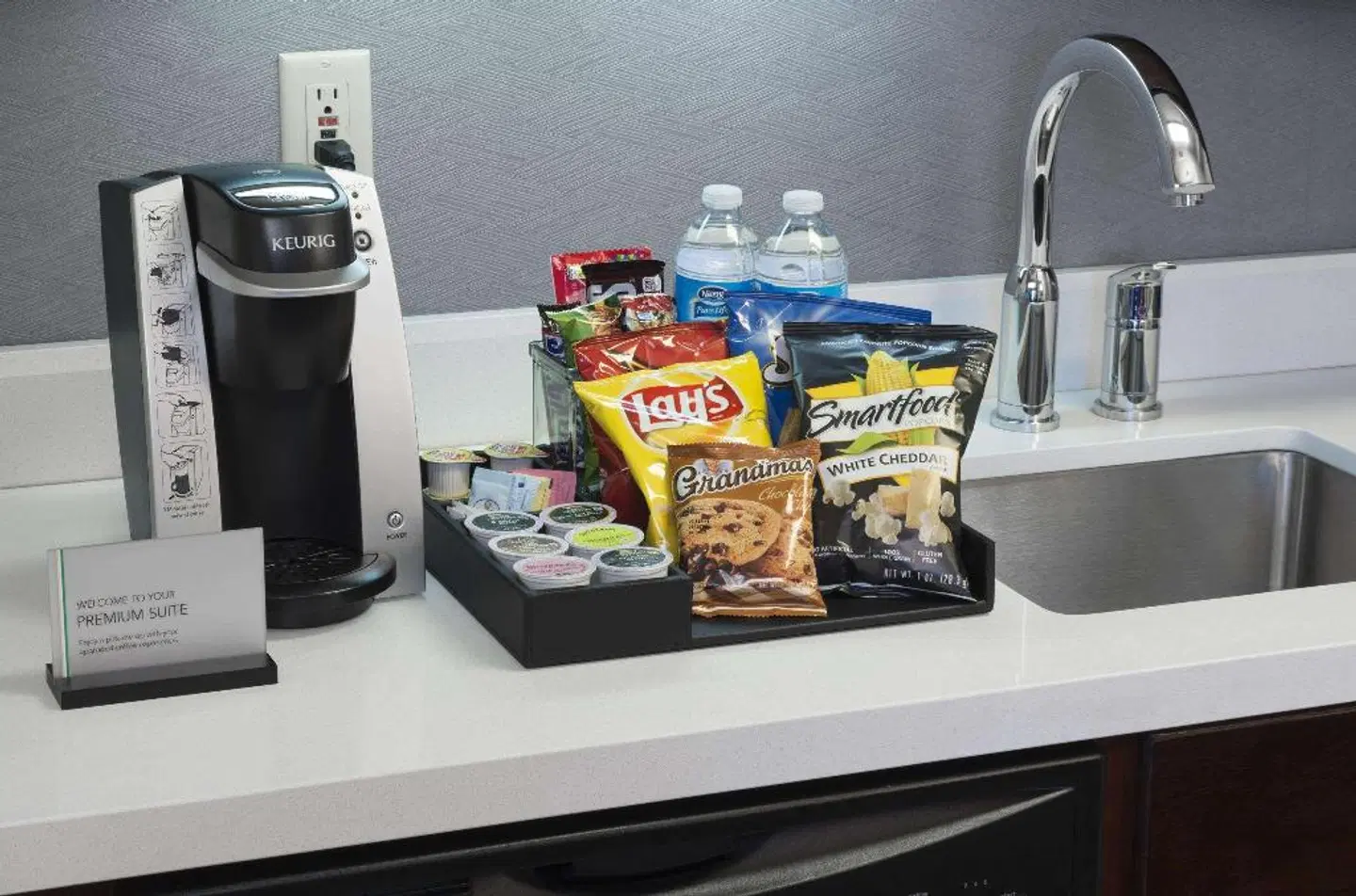 Homewood Suites by Hilton Anchorage Restaurant