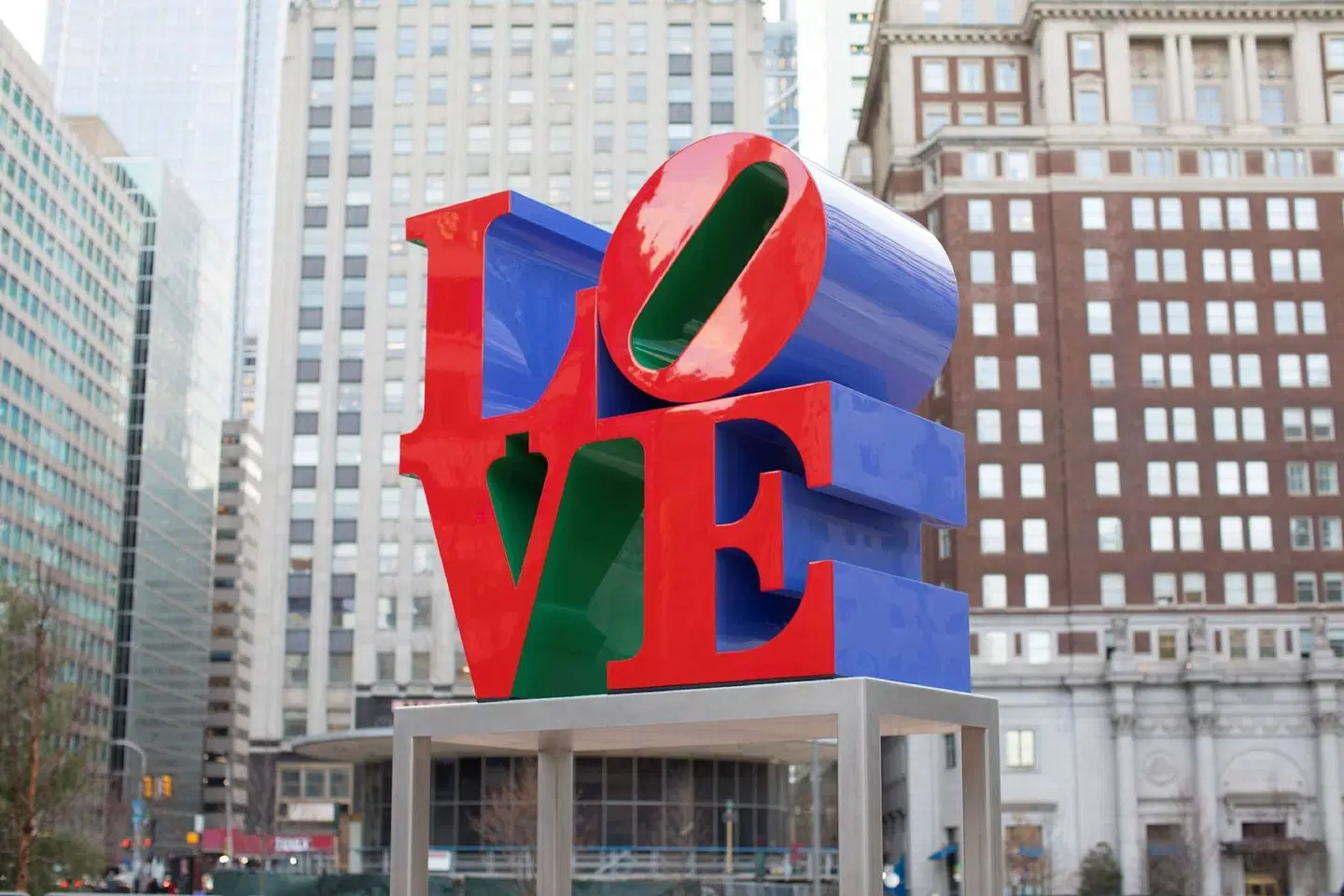 DoubleTree by Hilton Philadelphia City Center EXTERIOR