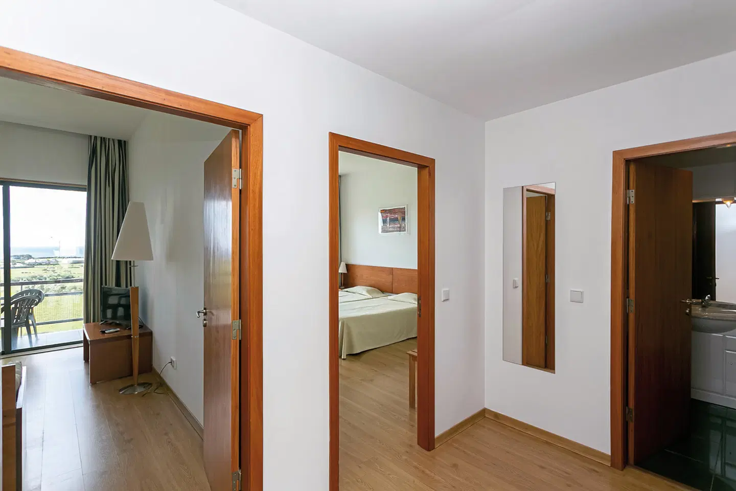 Colombo ROOM_EXAMPLE