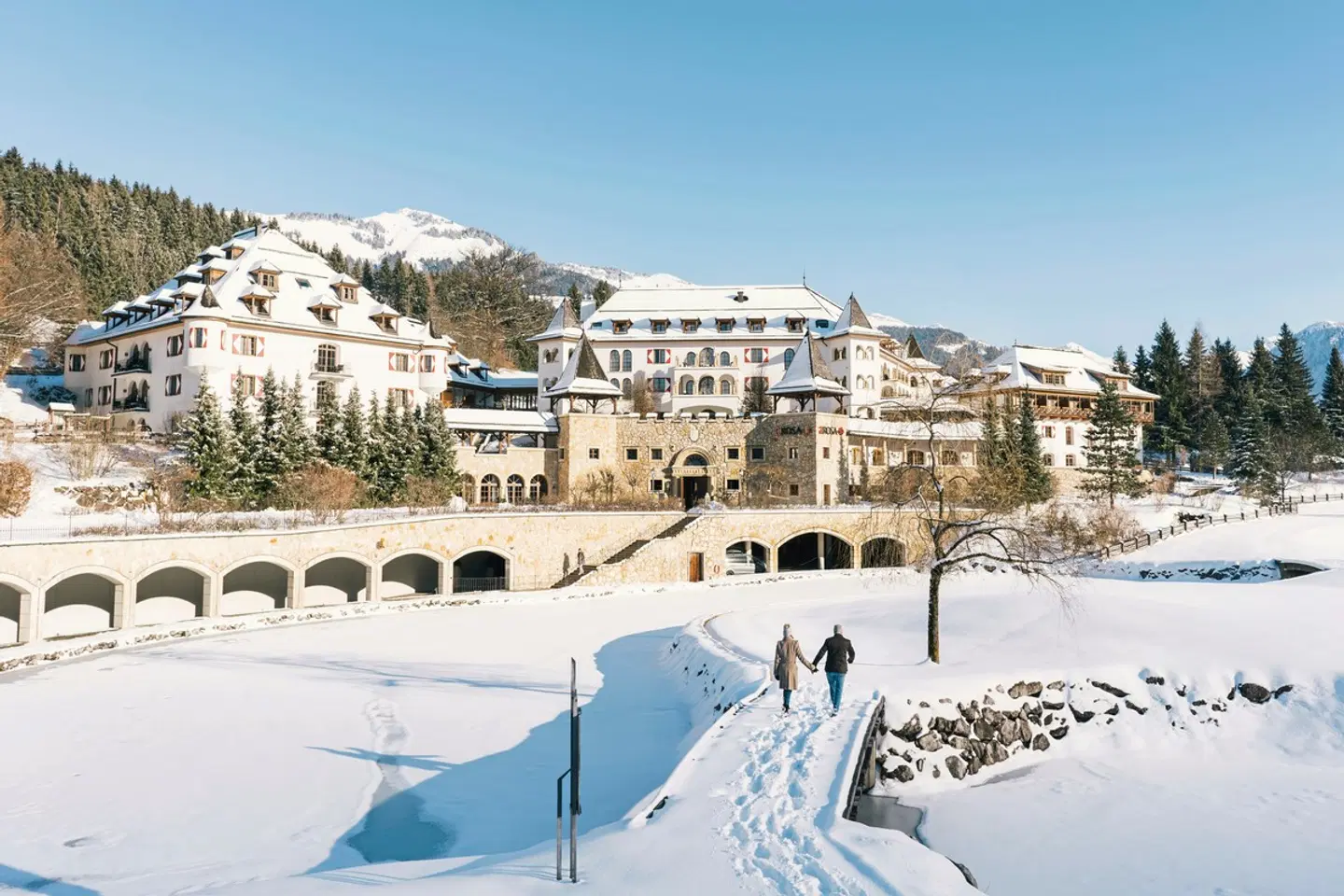 Schlosshotel Kitzbühel - THE SPA MOMENTUM by A-ROSA Collection OUTDOOR_POOL