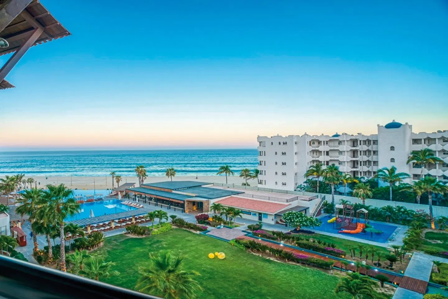 Hotel Krystal Grand Los Cabos EXTERIOR