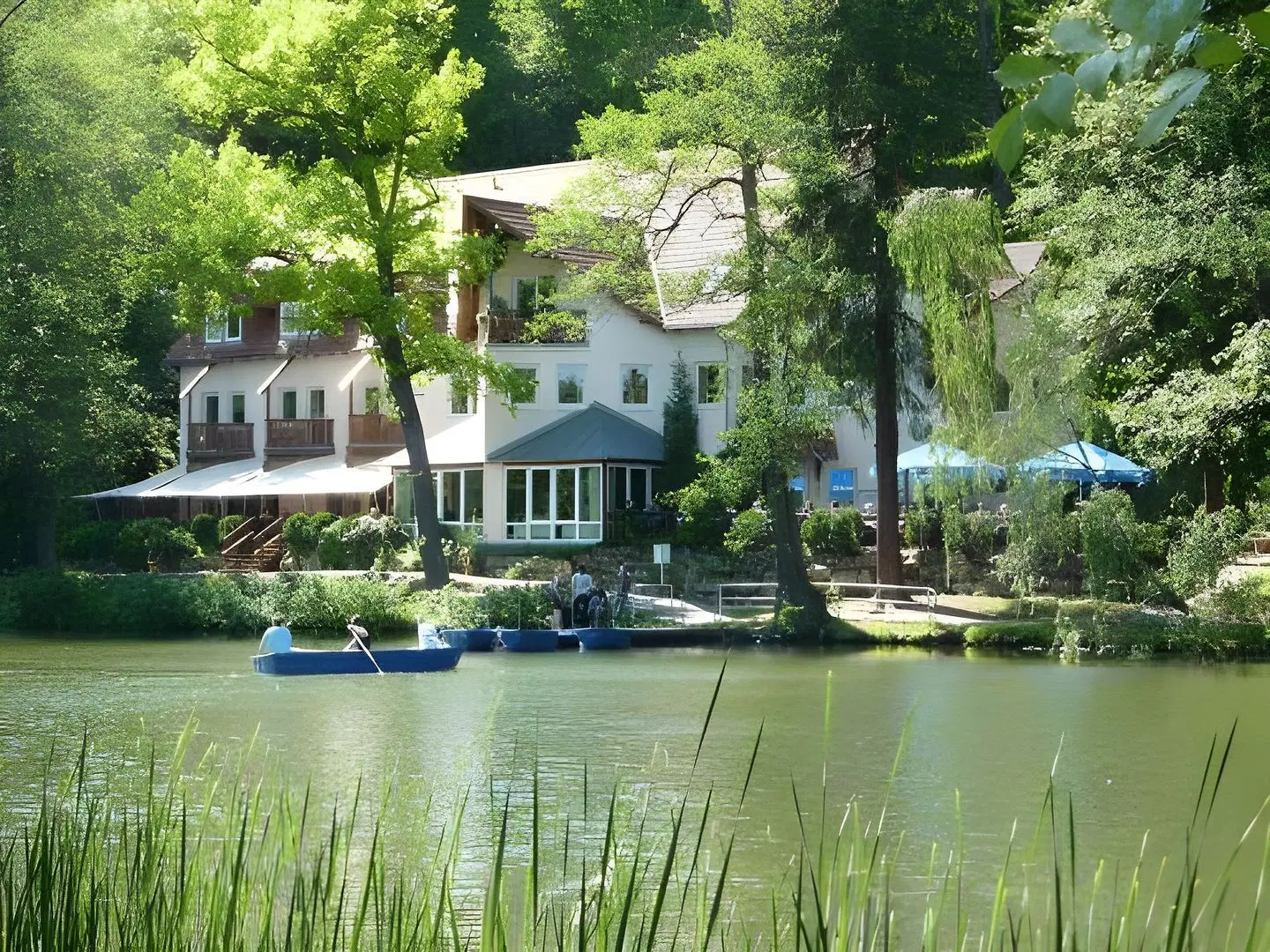 WAGNERS Seehotel Schleusingen EXTERIOR