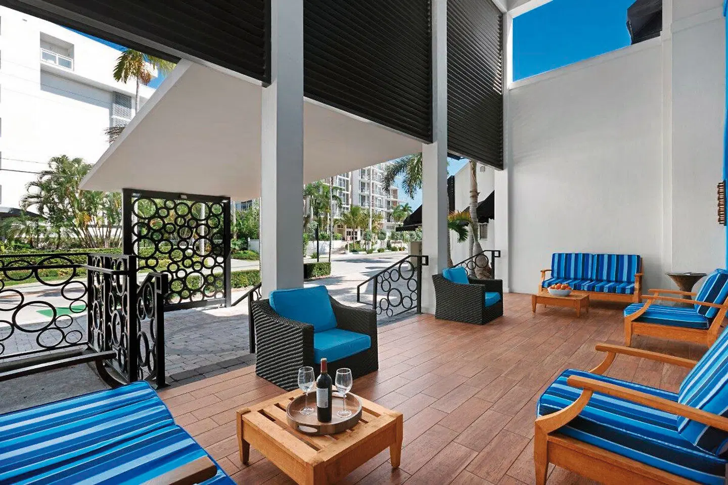 The Landon LOUNGE_LOBBY