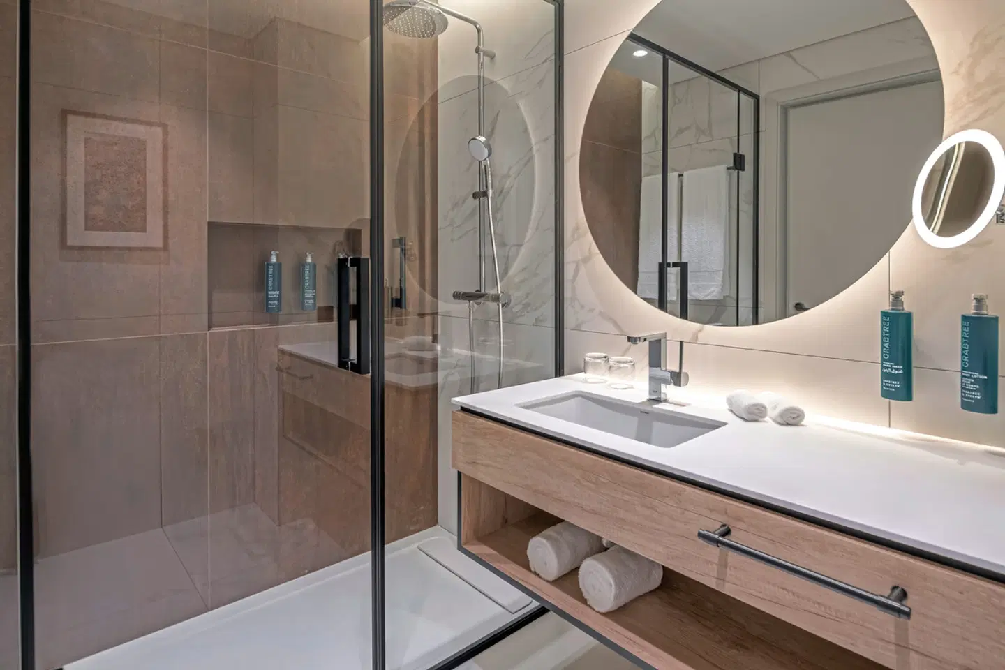 DoubleTree by Hilton Lagoa Azores Badezimmer