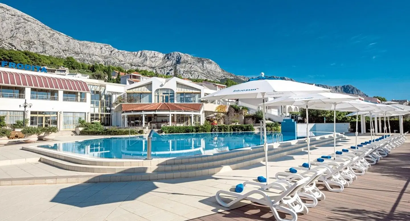 Bluesun Holiday Village Afrodita OUTDOOR_POOL