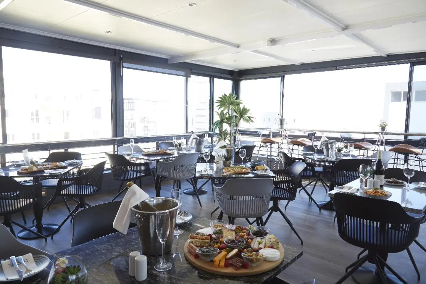 The Hyde All Suite Hotel Restaurant