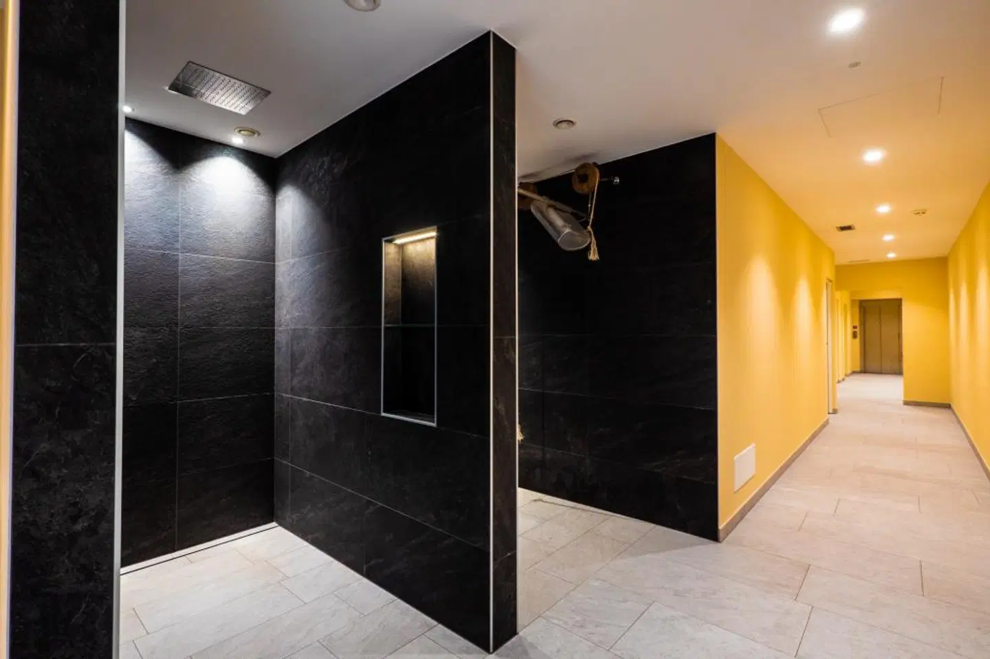 Feldrand Badezimmer