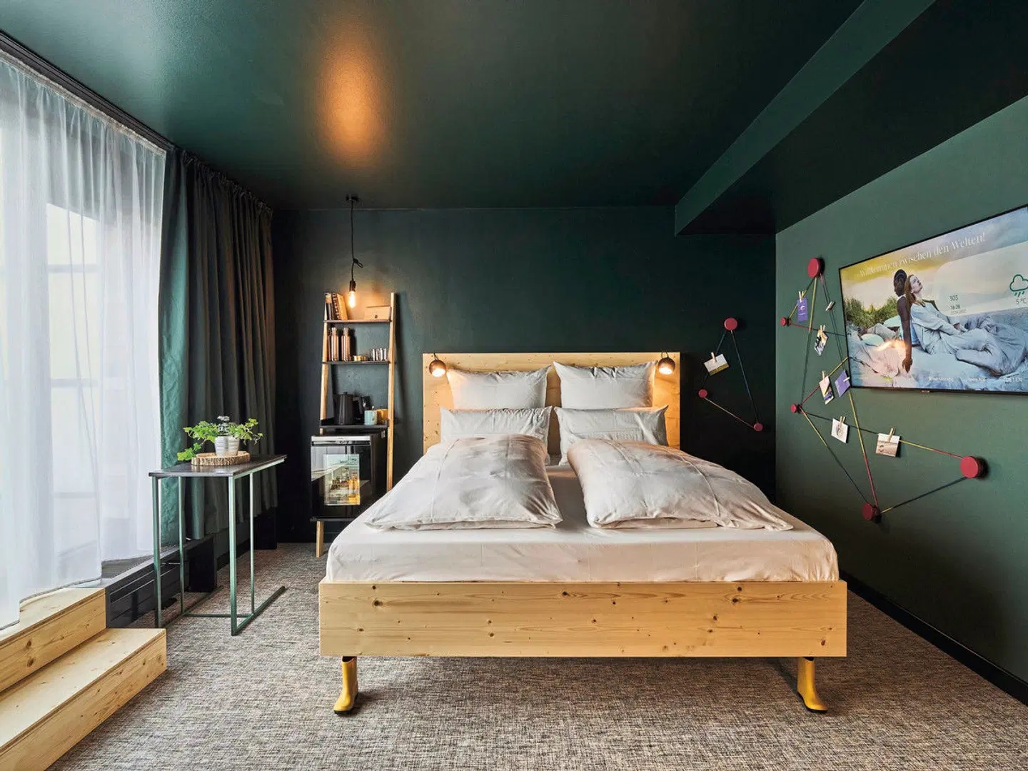 Urban Nature ROOM_EXAMPLE