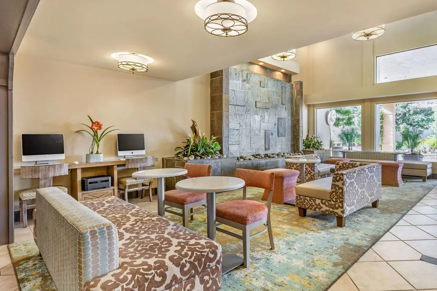 Best Western PLUS Monterey Inn Bar