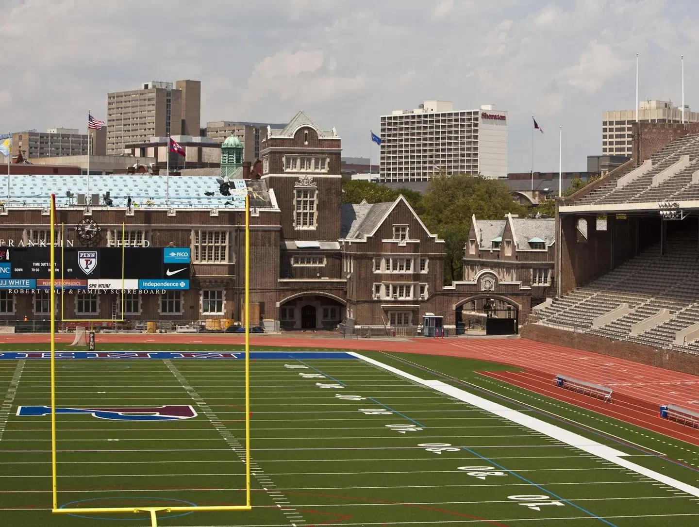 Sheraton Philadelphia University City Hotel EXTERIOR