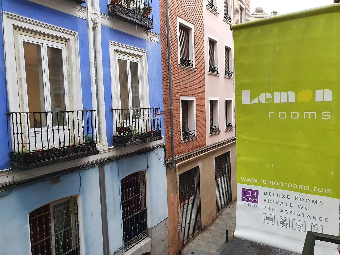 CH Lemon Rooms - Madrid EXTERIOR