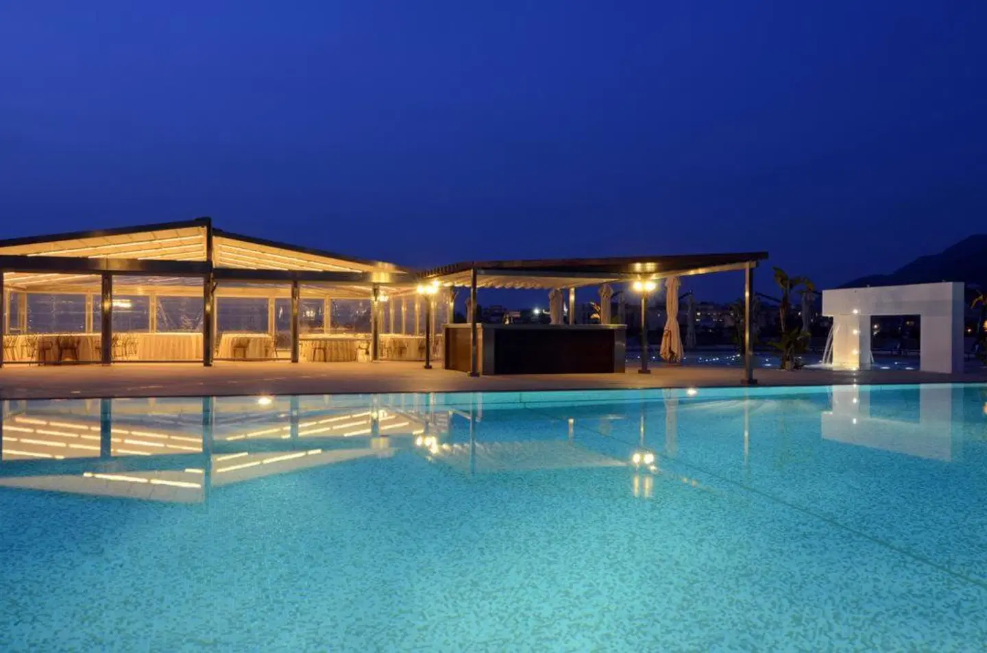 Grand Hotel Moon Valley OUTDOOR_POOL