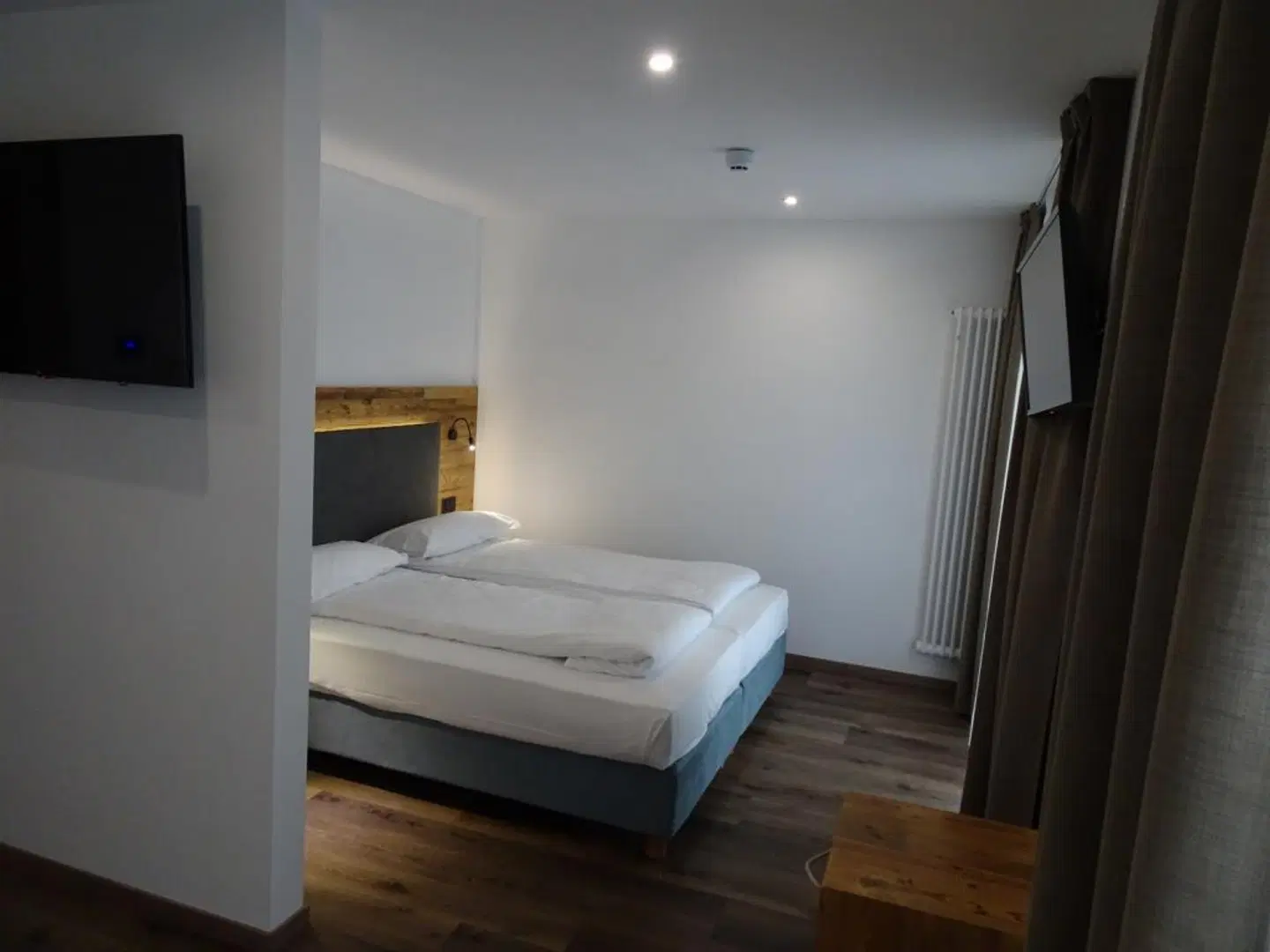 Alm Hotel ROOM_EXAMPLE