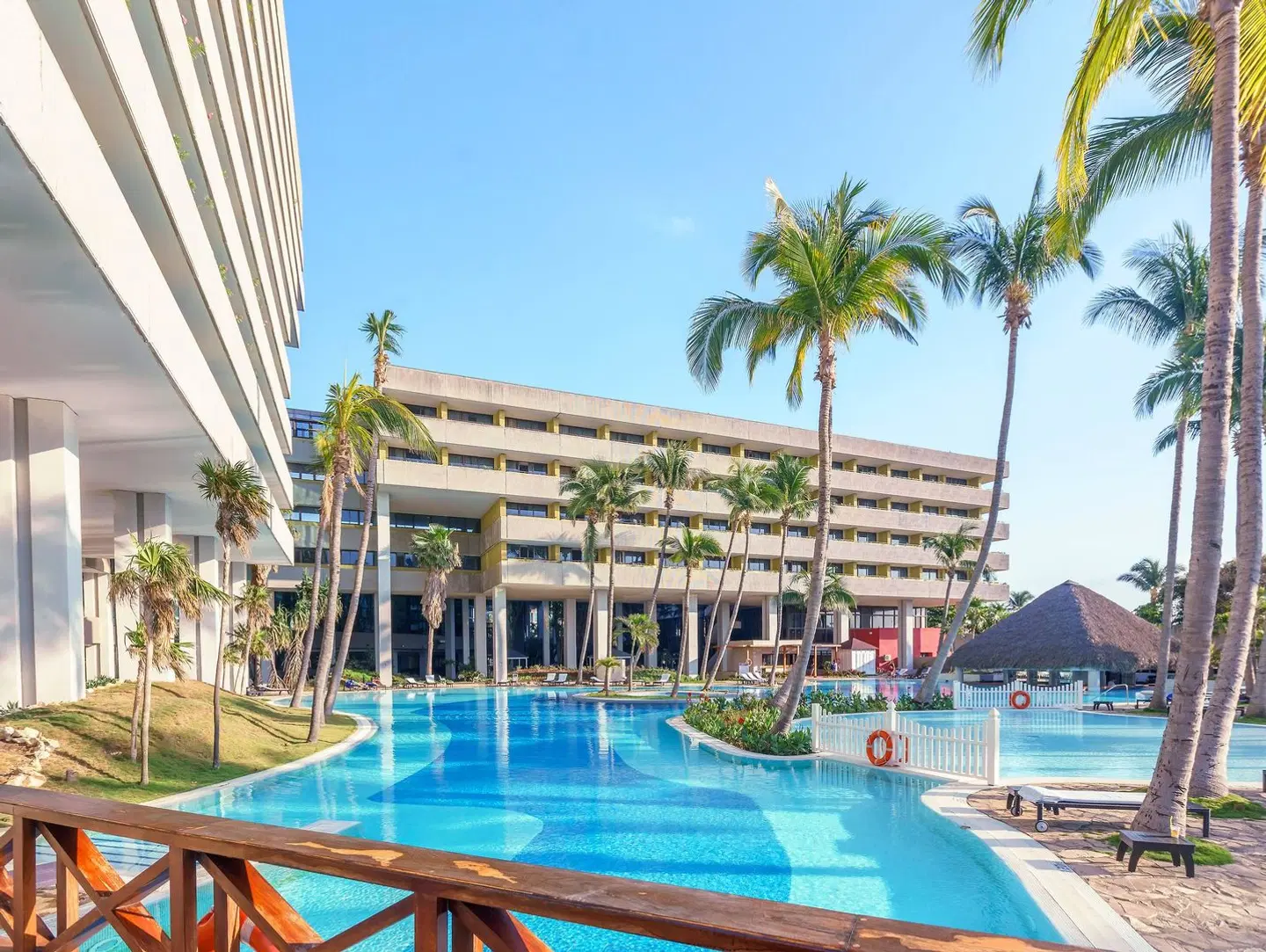 Meliá Habana OUTDOOR_POOL