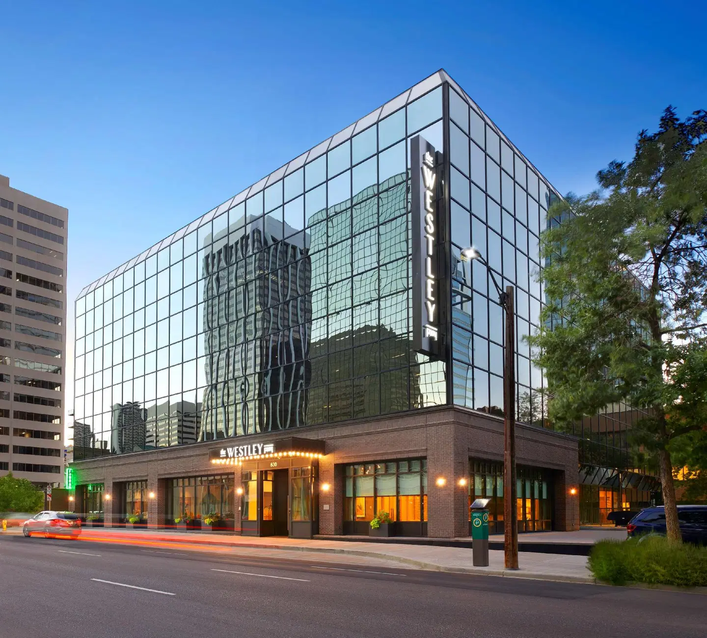 The Westley Calgary Downtown, Tapestry Collection by Hilton EXTERIOR