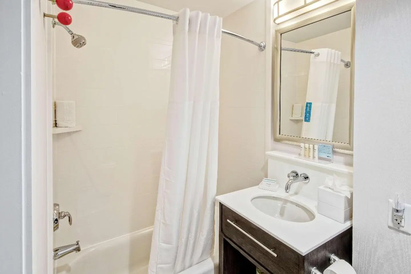 Hampton Inn Miami Beach - Mid Beach Badezimmer