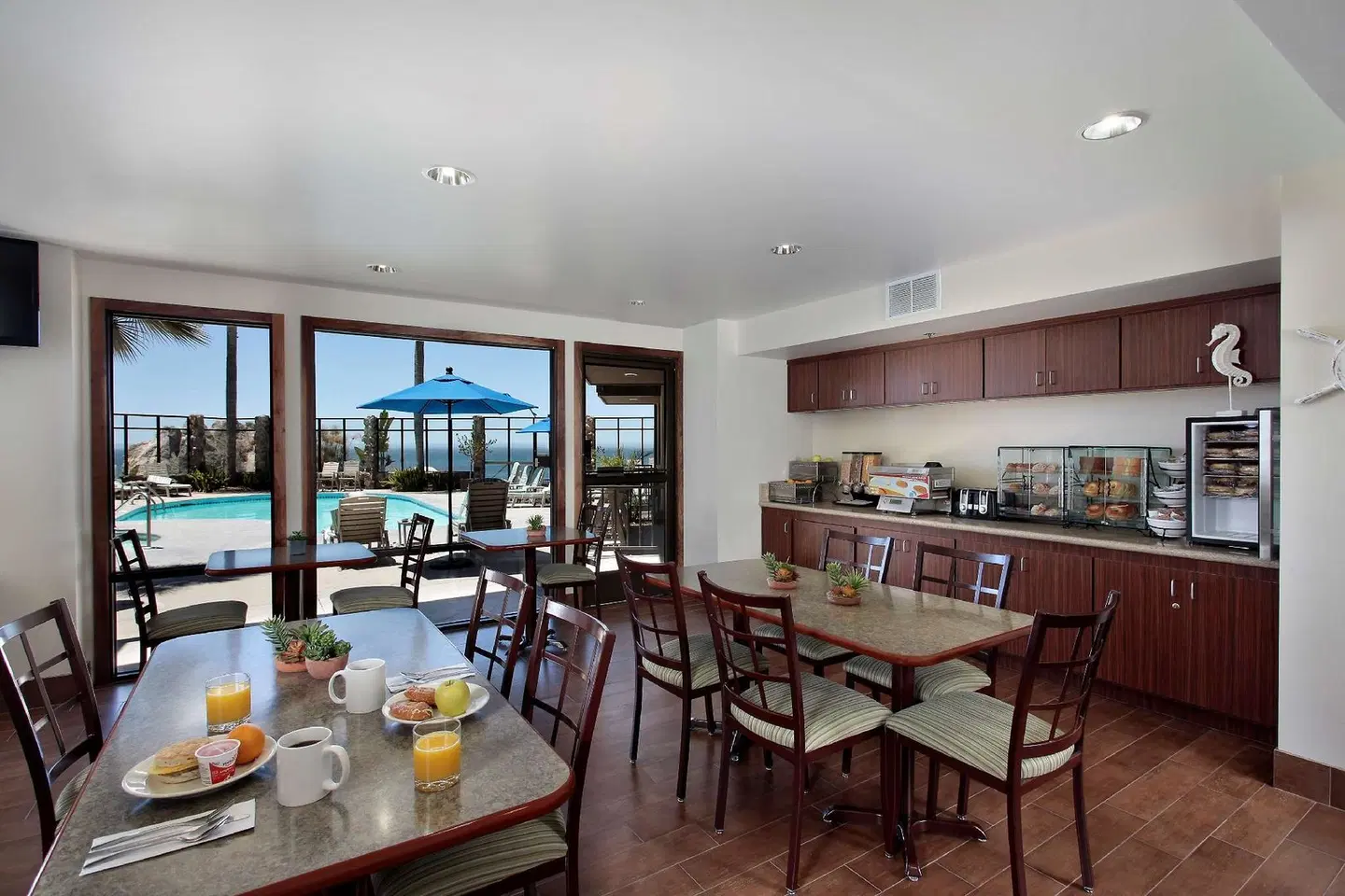 Inn at the Cove Restaurant