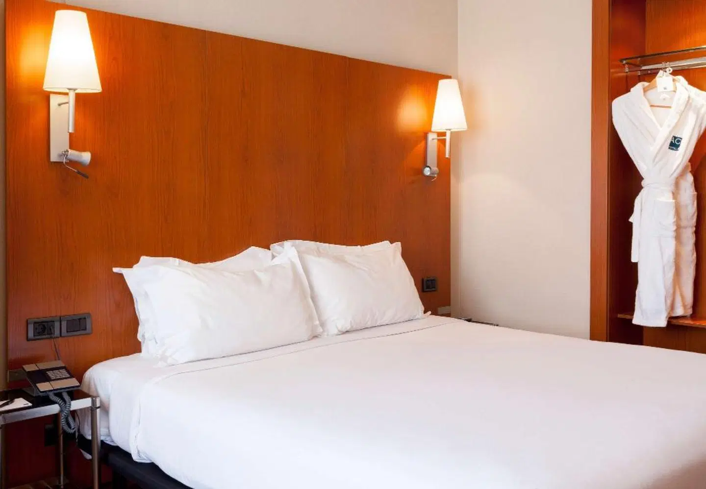 AC Hotel by Marriott Ponferrada ROOM_EXAMPLE