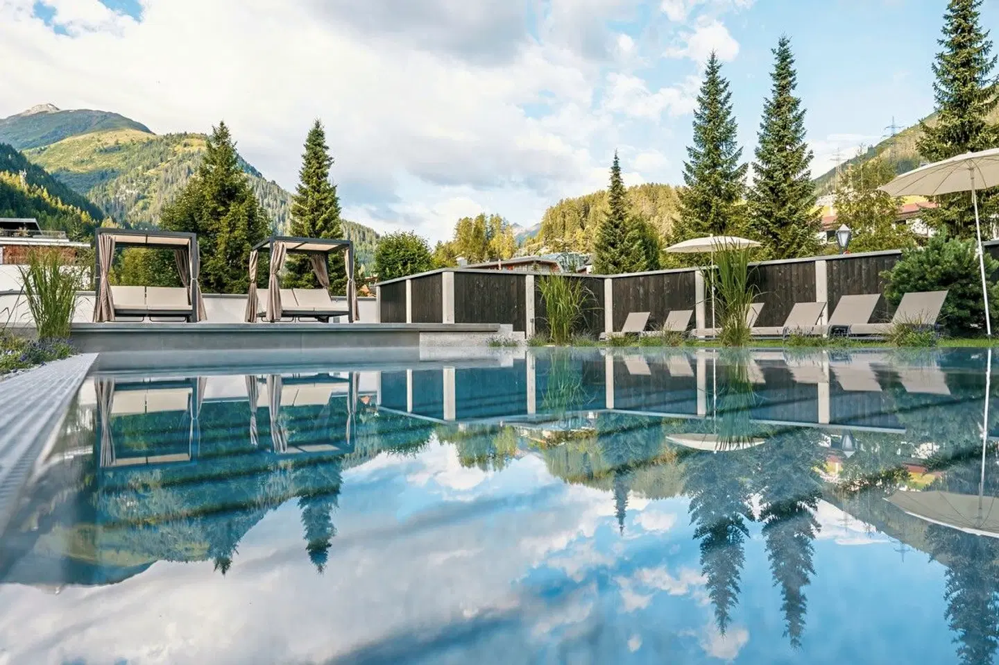 Post OUTDOOR_POOL