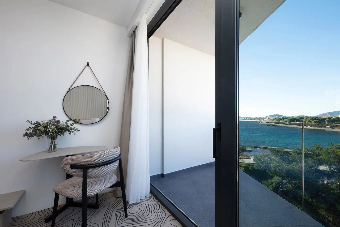 SeeSea Hotel ROOM_EXAMPLE