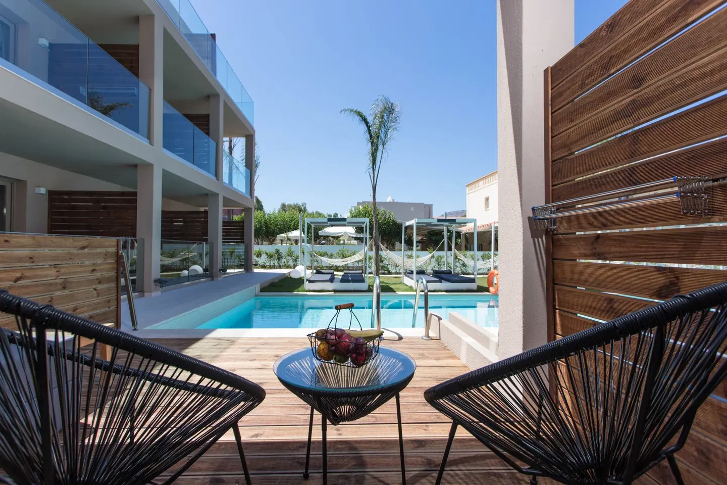 Epos Luxury Beach Hotel OUTDOOR_POOL