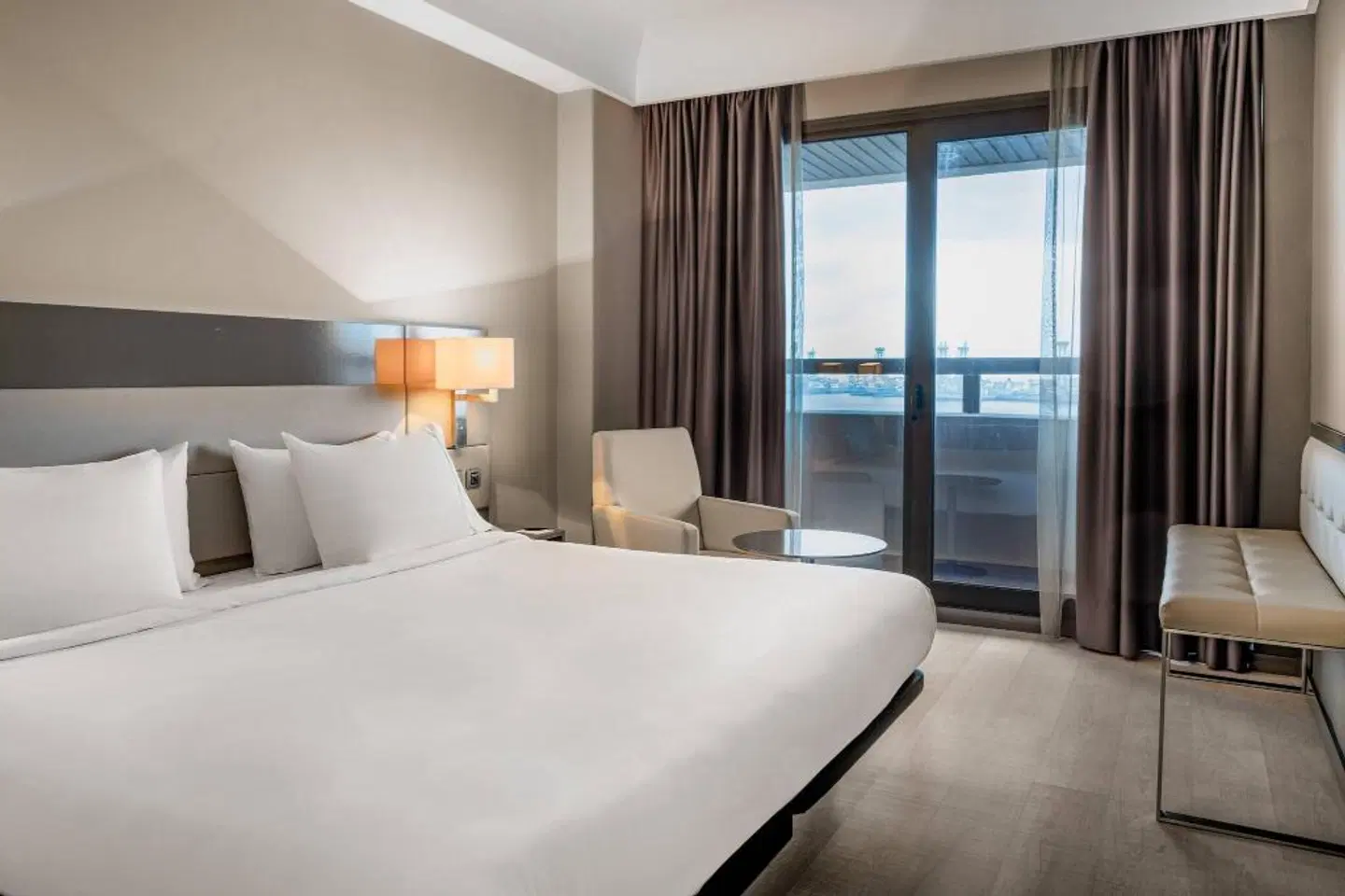AC Hotel by Marriott Iberia Las Palmas ROOM_EXAMPLE