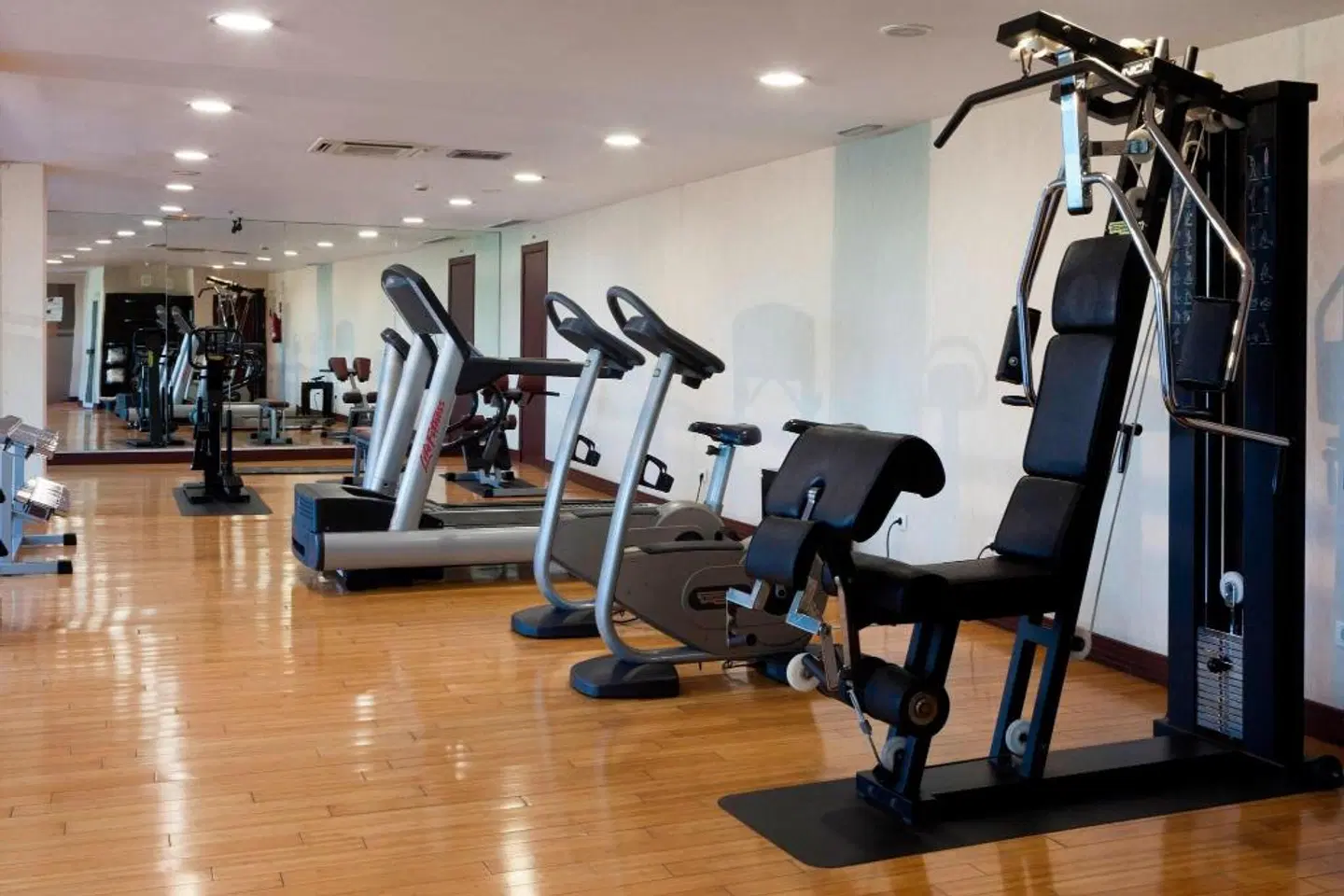 AC Hotel by Marriott Palacio de Santa Ana SPORTS_AND_LEISURE